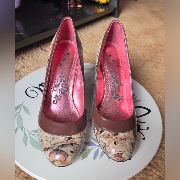 naughty monkey Shoes - Naughty Monkey Womens Headliner Print Pumps Stiletto High Heels Round Toe.